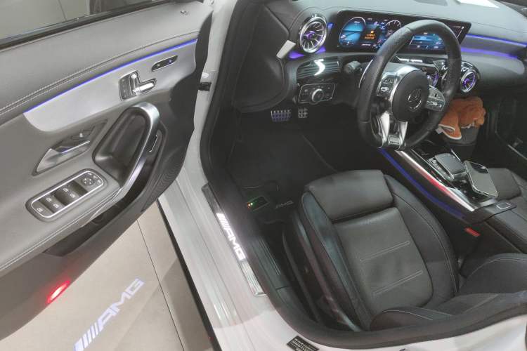 Used Mercedes-Benz CLA AMG 2020 AMG CLA 35 4MATIC Driver Seat