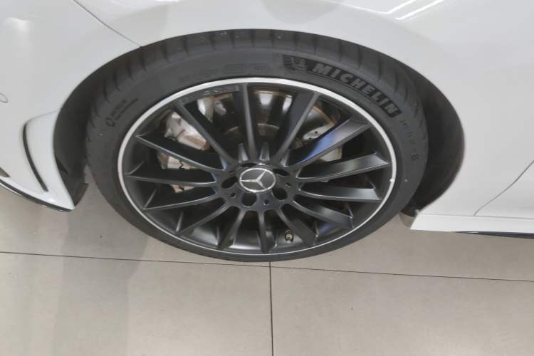 Used Mercedes-Benz CLA AMG 2020 AMG CLA 35 4MATIC Left Front Wheel Hub