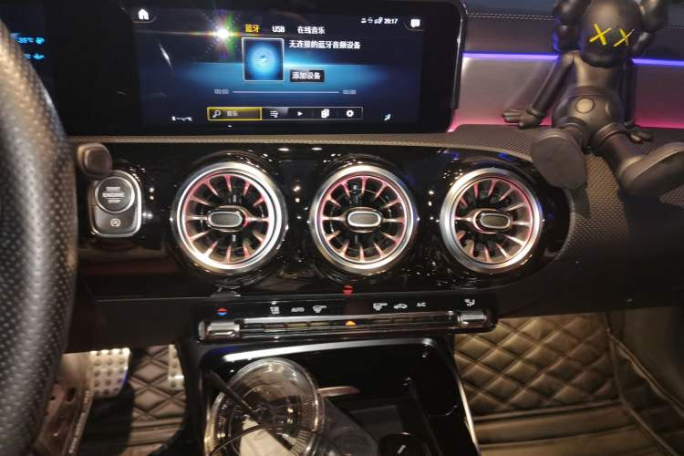 Used Mercedes-Benz CLA AMG 2021 AMG CLA 35 4MATIC Audio And AC Panel