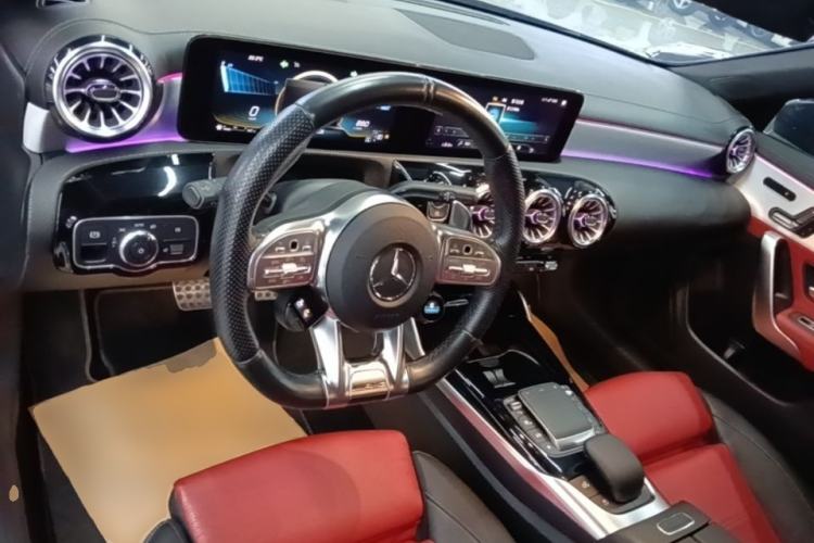 Used Mercedes-Benz CLA AMG 2021 AMG CLA 35 4MATIC Center Console
