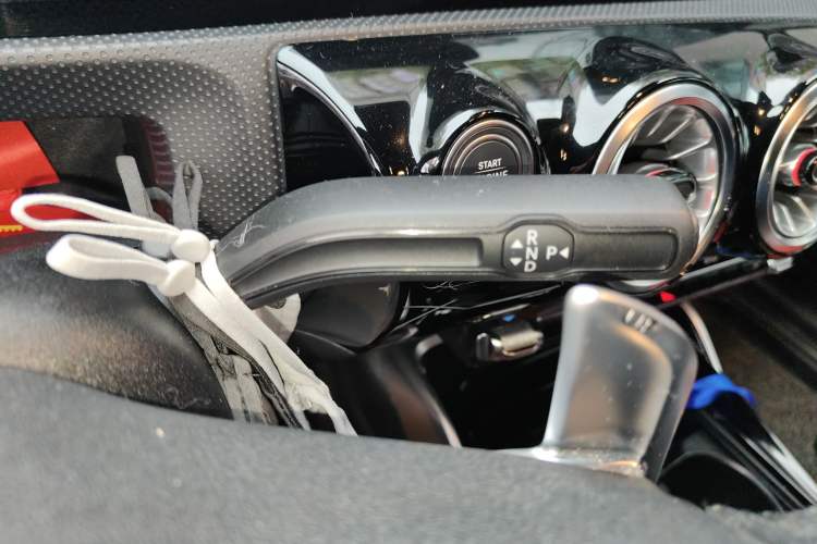 Used Mercedes-Benz CLA AMG 2021 AMG CLA 35 4MATIC Gear Lever