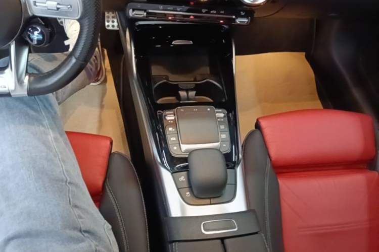 Used Mercedes-Benz CLA AMG 2021 AMG CLA 35 4MATIC Gear Lever