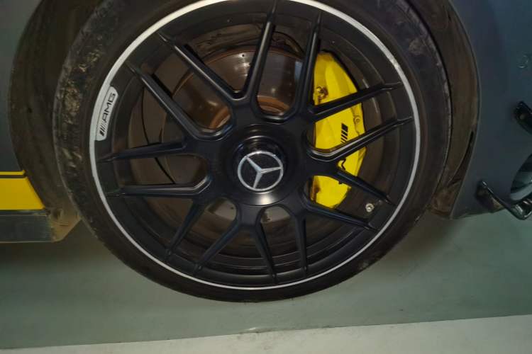 Used Mercedes-Benz CLA AMG 2021 AMG CLA 35 4MATIC Right Front Wheel Hub