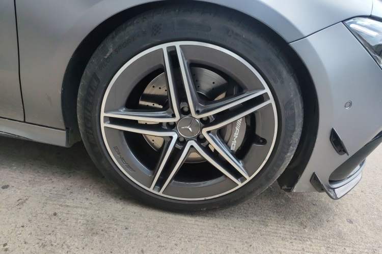 Used Mercedes-Benz CLA AMG 2021 AMG CLA 45 4MATIC+ Right Front Wheel Hub