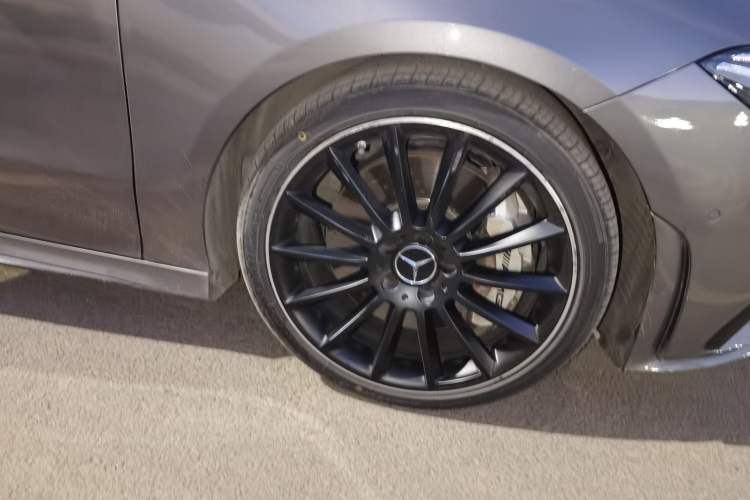 Used Mercedes-Benz CLA AMG 2021 AMG CLA 35 4MATIC Right Front Wheel Hub