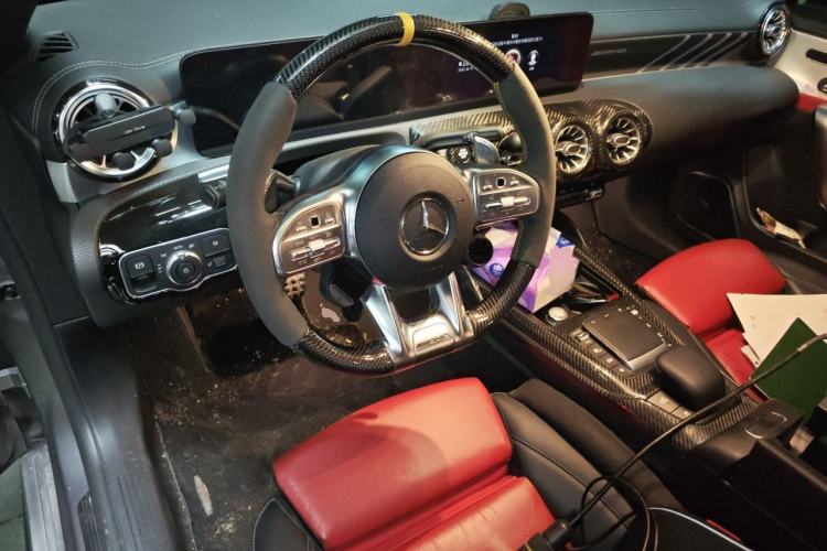 Used Mercedes-Benz CLA AMG 2021 AMG CLA 35 4MATIC Center Console
