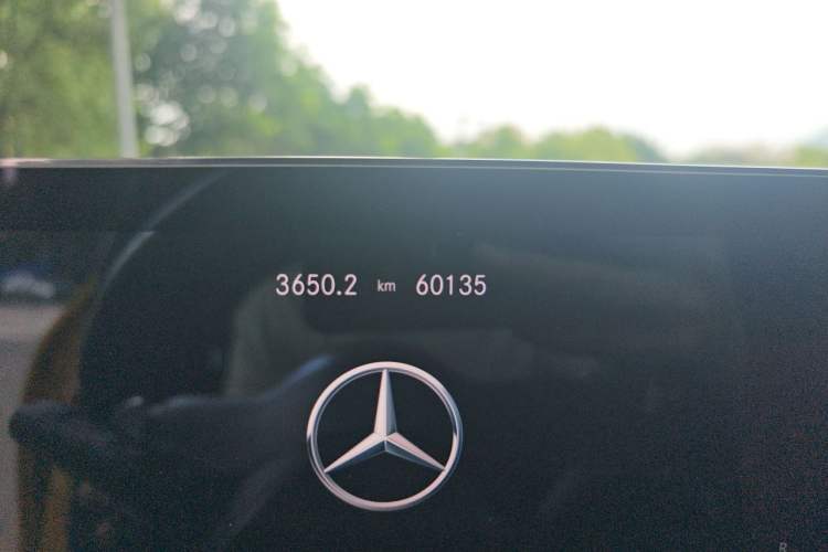 Used Mercedes-Benz CLA AMG 2021 AMG CLA 35 4MATIC Odometer Close Up