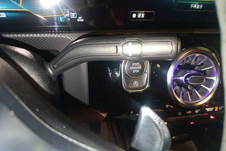 Used Mercedes-Benz CLA AMG 2022 AMG CLA 35 4MATIC 55th Anniversary Edition Gear Lever
