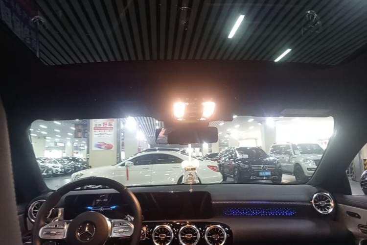 Used Mercedes-Benz CLA AMG 2022 AMG CLA 35 4MATIC Headliner
