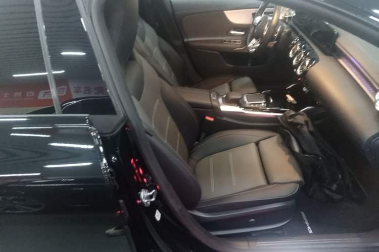 Used Mercedes-Benz CLA AMG 2022 AMG CLA 35 4MATIC Right Front Seat