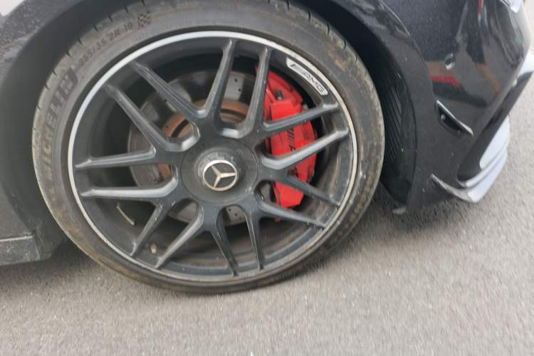 Used Mercedes-Benz CLA AMG 2022 AMG CLA 45 S 4MATIC+ Right Front Wheel Hub