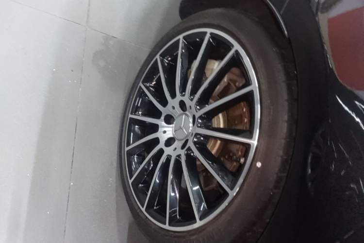Used Mercedes-Benz CLA AMG 2022 AMG CLA 35 4MATIC Right Rear Wheel Hub