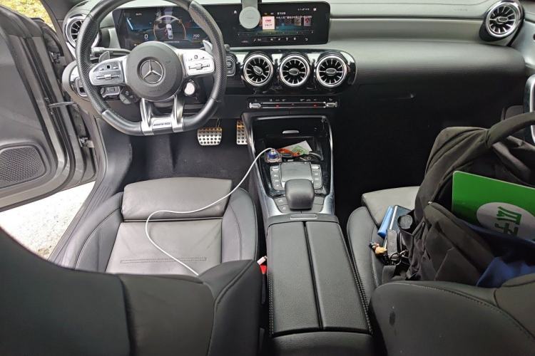 Used Mercedes-Benz CLA AMG 2022 AMG CLA 35 4MATIC Center Console