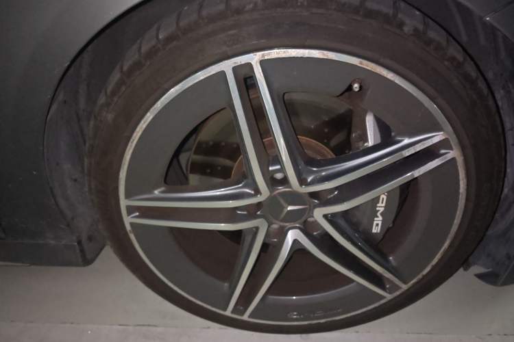 Used Mercedes-Benz CLA AMG 2022 AMG CLA 45 4MATIC+ Right Front Wheel Hub