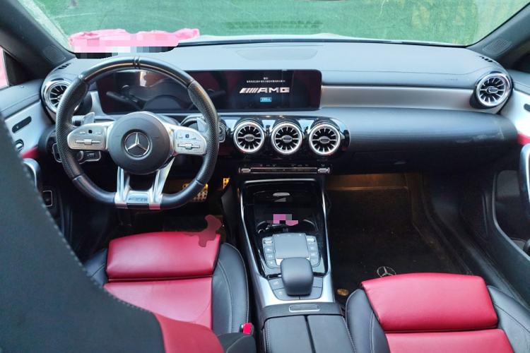 Used Mercedes-Benz CLA AMG 2022 AMG CLA 35 4MATIC Center Console