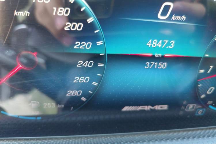 Used Mercedes-Benz CLA AMG 2022 AMG CLA 35 4MATIC Odometer Close Up