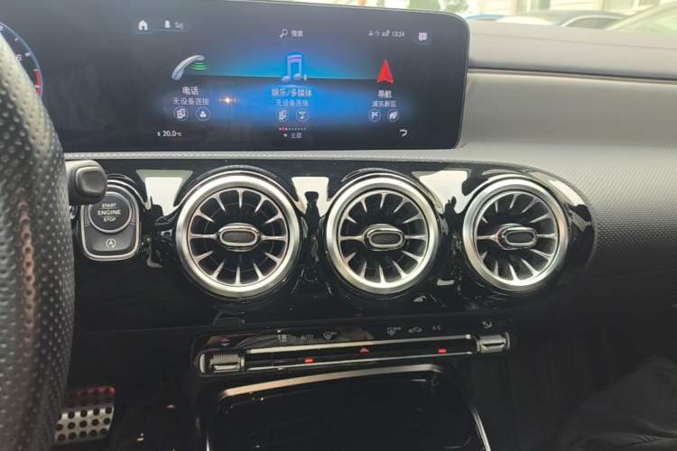 Used Mercedes-Benz CLA AMG 2022 AMG CLA 35 4MATIC Audio And AC Panel