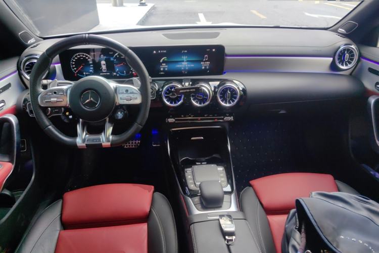 Used Mercedes-Benz CLA AMG 2022 AMG CLA 35 4MATIC Center Console