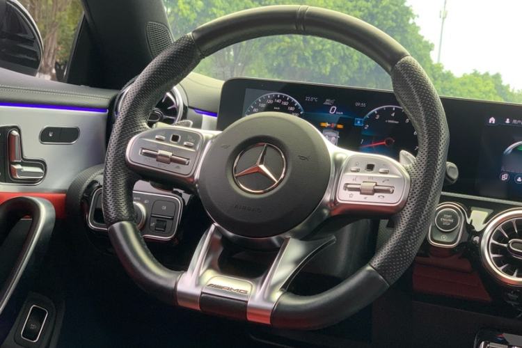 Used Mercedes-Benz CLA AMG 2022 AMG CLA 35 4MATIC Interior 7