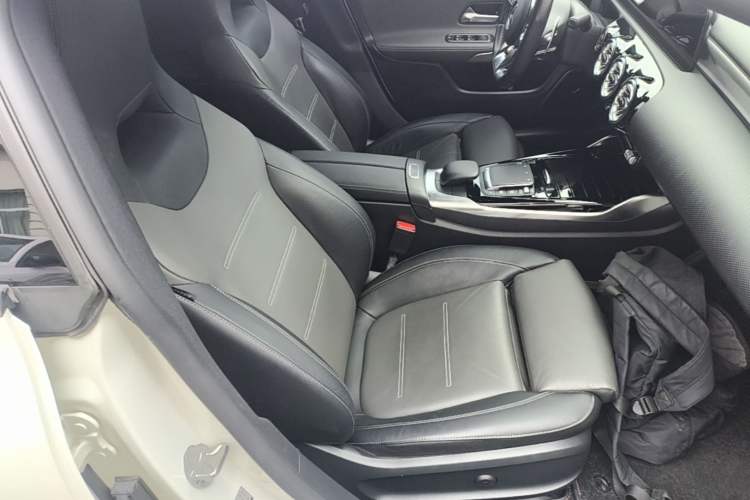 Used Mercedes-Benz CLA AMG 2022 AMG CLA 35 4MATIC Right Front Seat