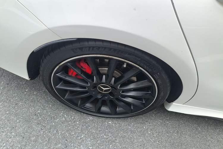 Used Mercedes-Benz CLA AMG 2022 AMG CLA 35 4MATIC Right Rear Wheel Hub