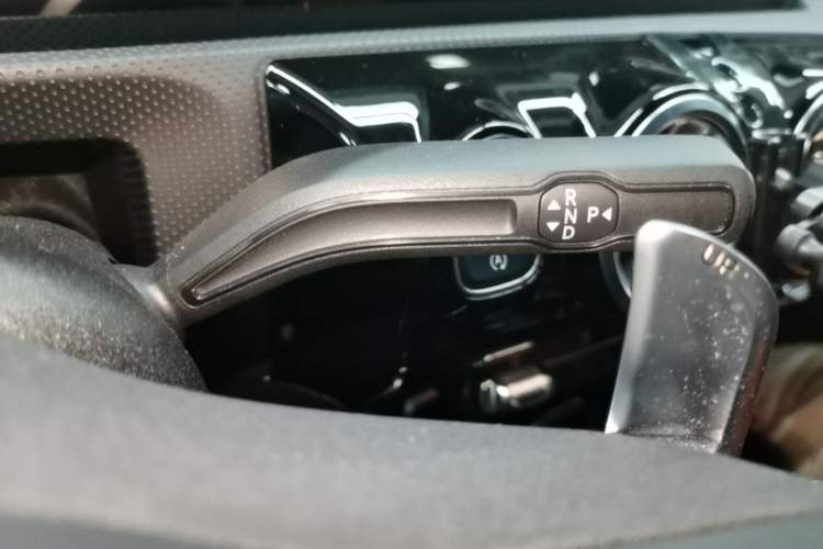 Used Mercedes-Benz CLA AMG 2023 AMG CLA 35 4MATIC Gear Lever
