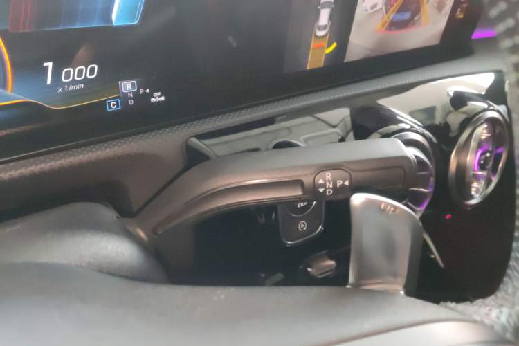 Used Mercedes-Benz CLA AMG 2023 AMG CLA 35 4MATIC Gear Lever