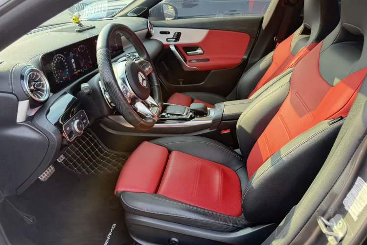 Used Mercedes-Benz CLA AMG 2023 AMG CLA 35 4MATIC Interior 6