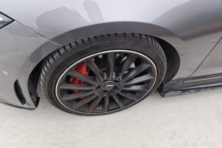 Used Mercedes-Benz CLA AMG 2023 AMG CLA 35 4MATIC Left Front Wheel Hub