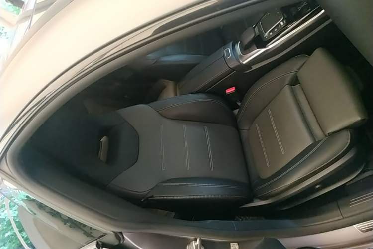 Used Mercedes-Benz CLA AMG 2023 AMG CLA 35 4MATIC Right Front Seat