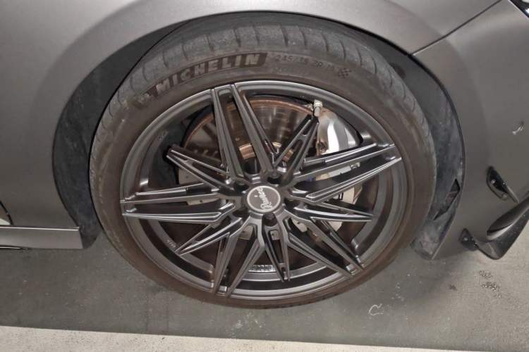 Used Mercedes-Benz CLA AMG 2023 AMG CLA 35 4MATIC Right Front Wheel Hub