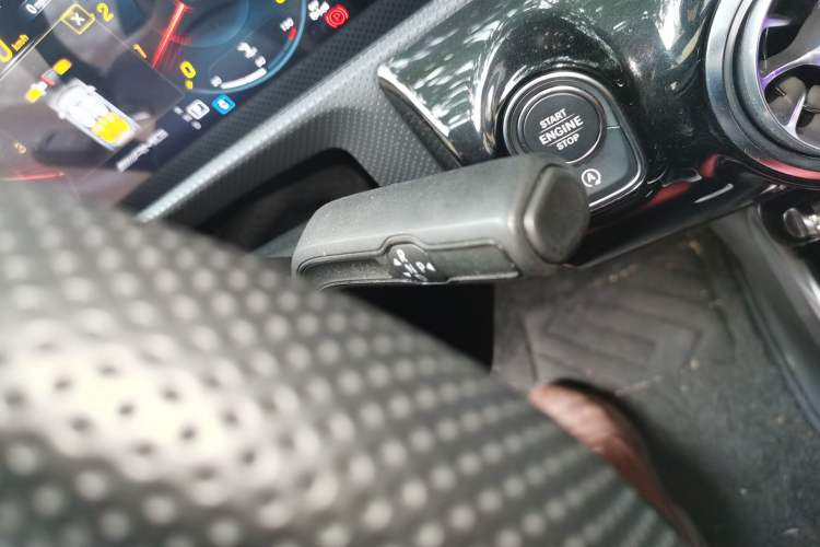 Used Mercedes-Benz CLA AMG 2023 AMG CLA 35 4MATIC Gear Lever