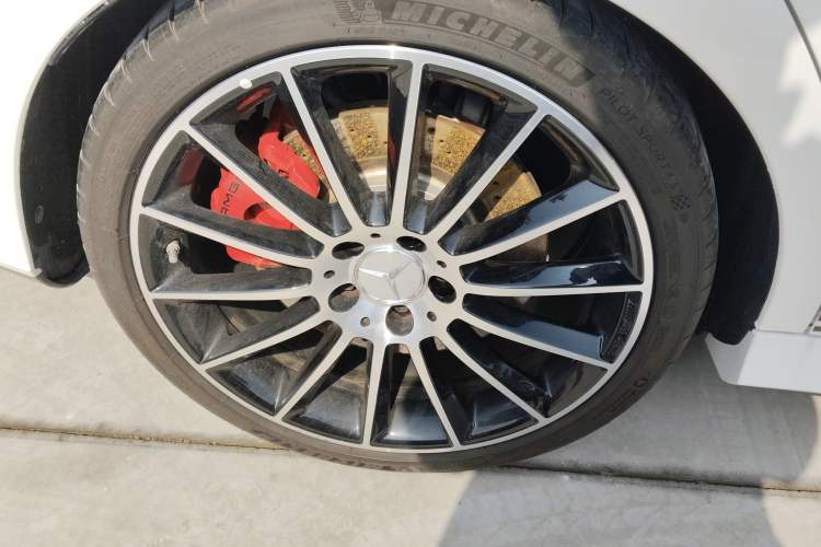 Used Mercedes-Benz CLA AMG 2023 AMG CLA 35 4MATIC Right Rear Wheel Hub