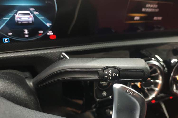 Used Mercedes-Benz CLA AMG 2023 AMG CLA 35 4MATIC Gear Lever