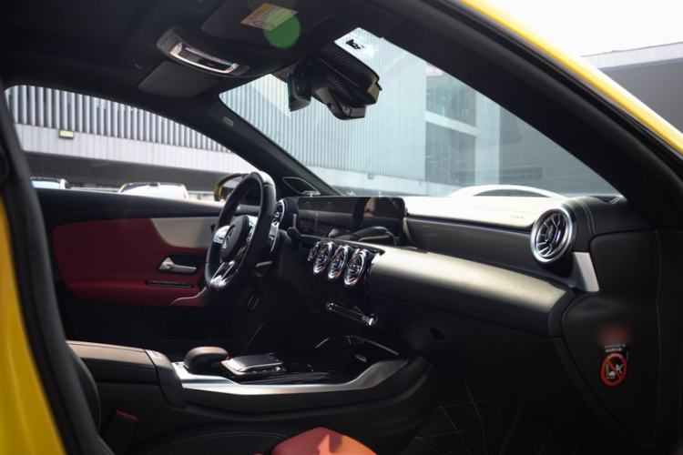 Used Mercedes-Benz CLA AMG 2023 AMG CLA 35 4MATIC Interior 7