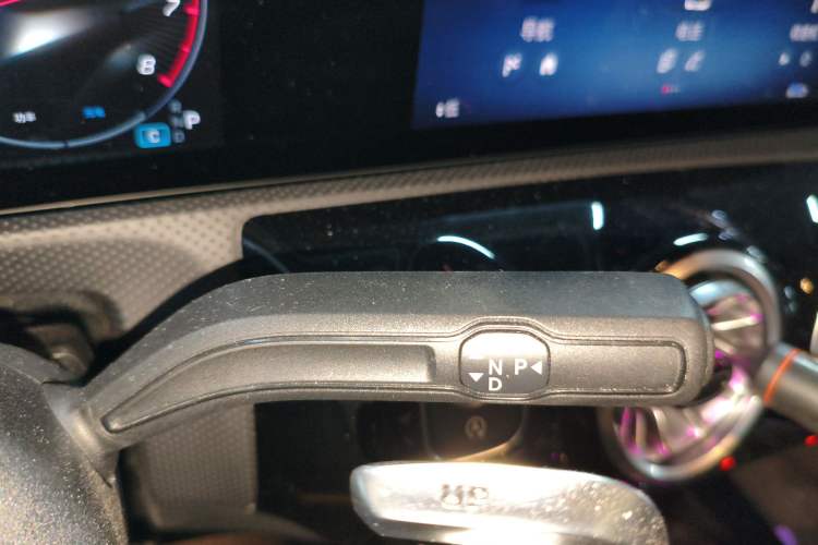 Used Mercedes-Benz CLA AMG 2024 AMG CLA 35 4MATIC Gear Lever