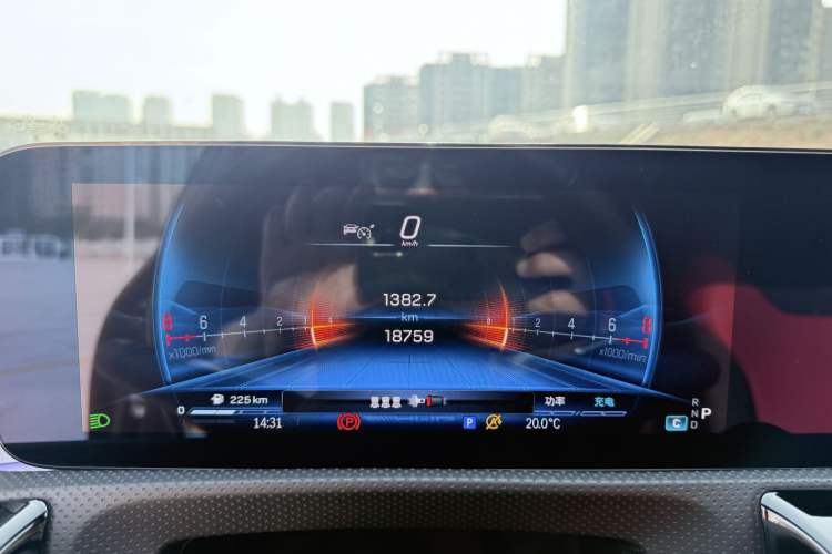 Used Mercedes-Benz CLA AMG 2024 Facelifted AMG CLA 35 4MATIC Odometer Close Up