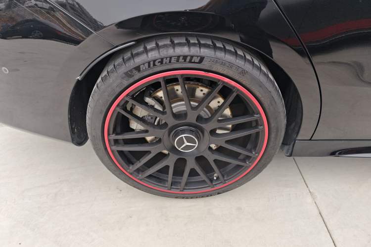 Used Mercedes-Benz CLA AMG 2024 Facelifted AMG CLA 35 4MATIC Right Rear Wheel Hub