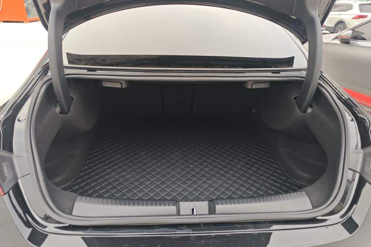 Used Mercedes-Benz CLA AMG 2024 Facelifted AMG CLA 35 4MATIC Trunk