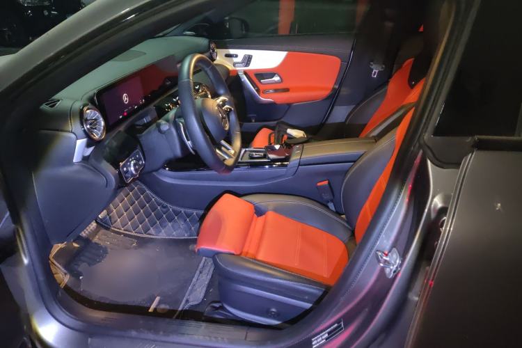 Used Mercedes-Benz CLA AMG 2024 AMG CLA 35 4MATIC Left Front Seat