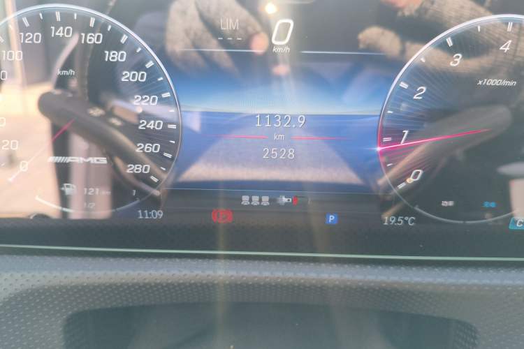 Used Mercedes-Benz CLA AMG 2024 AMG CLA 35 4MATIC Odometer Close Up