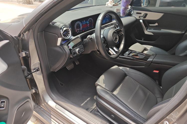 Used Mercedes-Benz CLA AMG 2024 AMG CLA 35 4MATIC Driver Seat