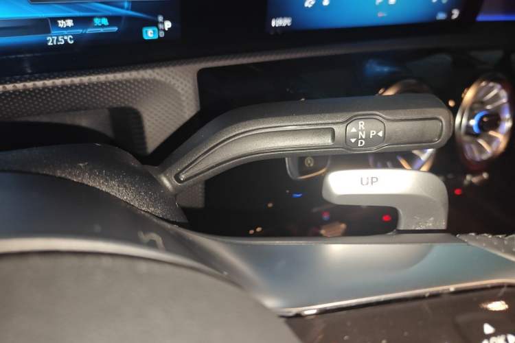 Used Mercedes-Benz CLA AMG 2024 AMG CLA 35 4MATIC Gear Lever