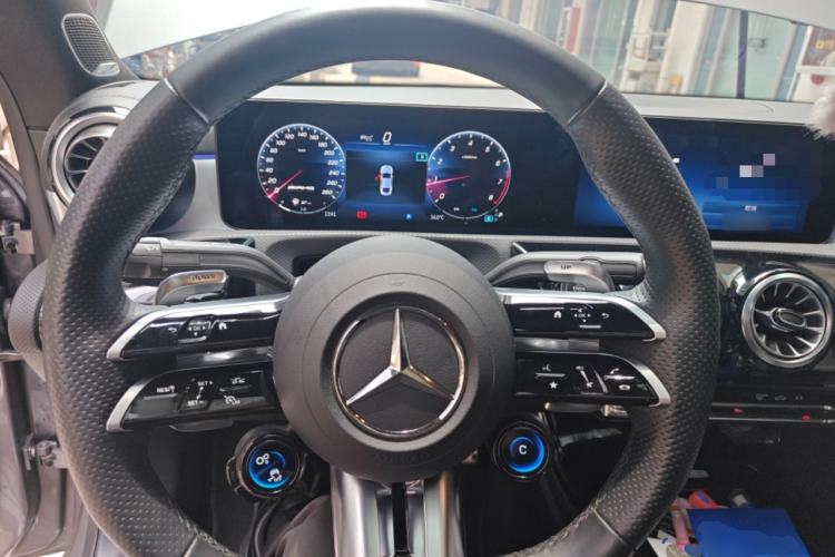 Used Mercedes-Benz CLA AMG 2024 AMG CLA 35 4MATIC Steering Wheel