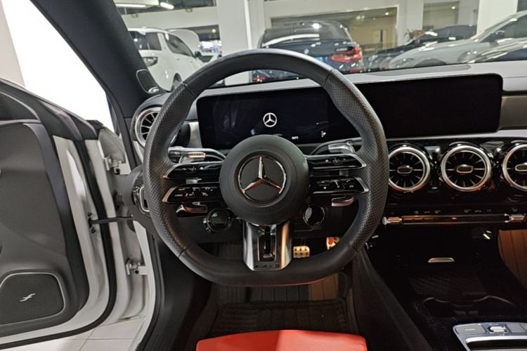 Used Mercedes-Benz CLA AMG 2024 AMG CLA 35 4MATIC Steering Wheel