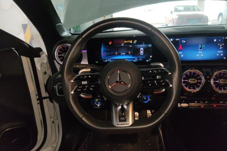 Used Mercedes-Benz CLA AMG 2024 AMG CLA 35 4MATIC Steering Wheel