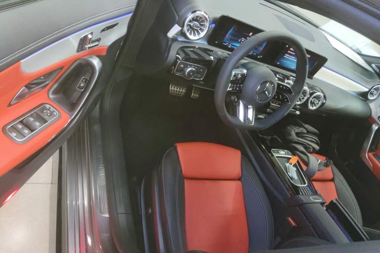 Used Mercedes-Benz CLA AMG 2025 AMG CLA 35 4MATIC Driver Seat