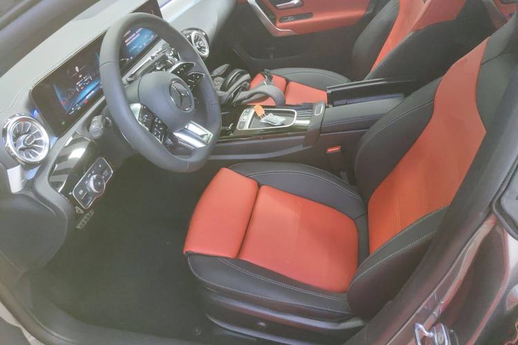 Used Mercedes-Benz CLA AMG 2025 AMG CLA 35 4MATIC Left Front Seat