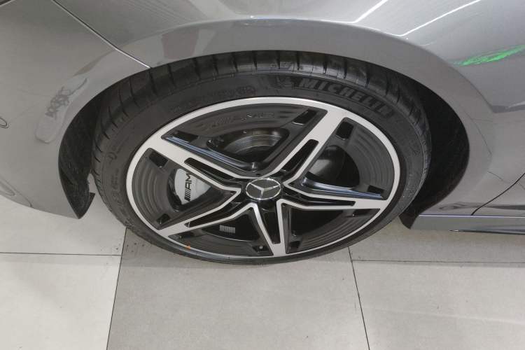 Used Mercedes-Benz CLA AMG 2025 AMG CLA 35 4MATIC Left Front Wheel Hub