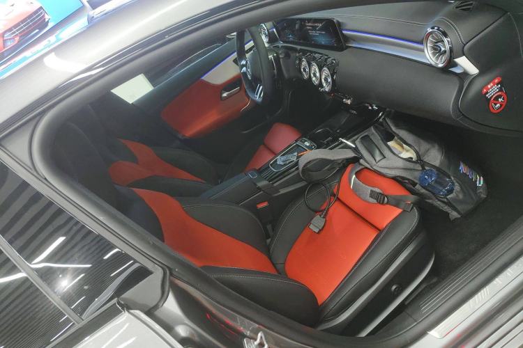 Used Mercedes-Benz CLA AMG 2025 AMG CLA 35 4MATIC Right Front Seat